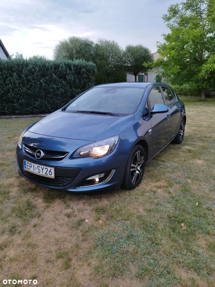 Opel Astra 1.4 Turbo - 1