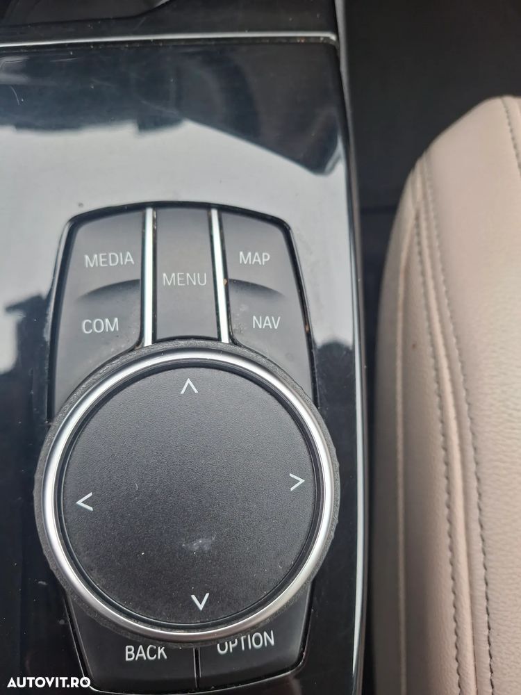 BMW X3 xDrive20d AT xLine - 26