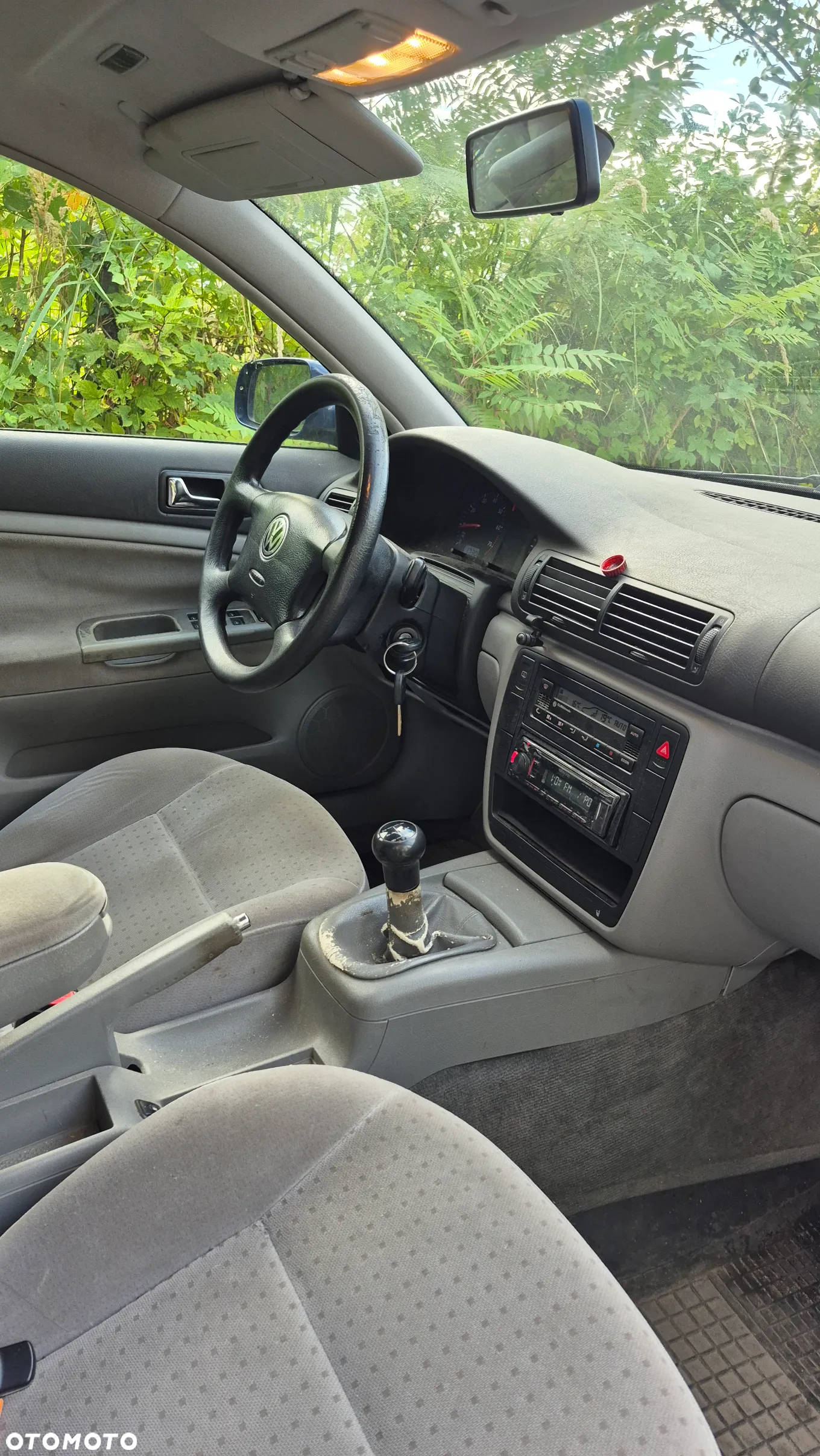 Volkswagen Passat 1.6 Trendline - 7