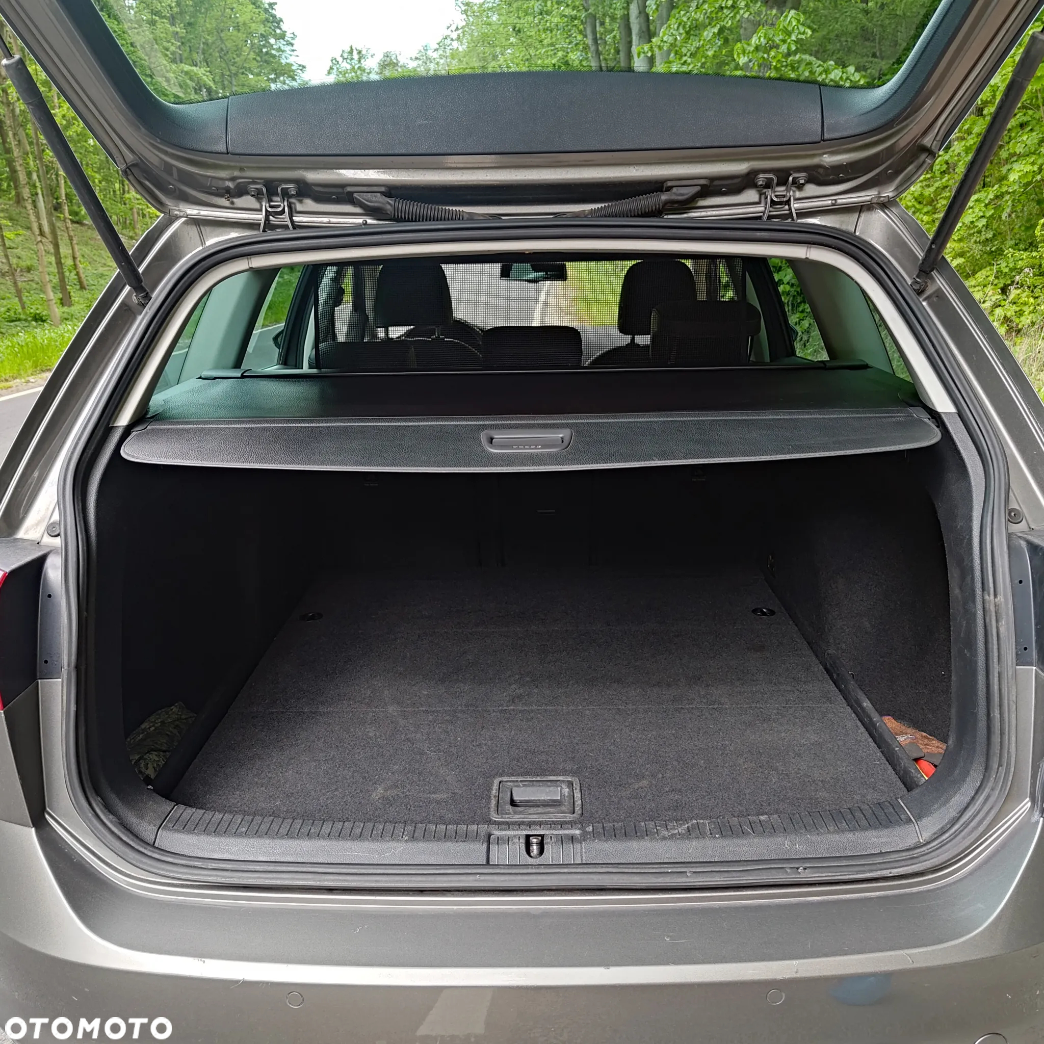 Volkswagen Golf - 9
