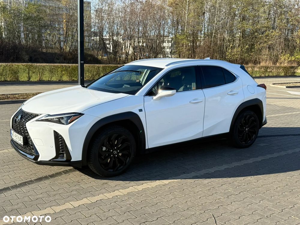 Lexus UX 250h GPF F Sport Design 2WD - 9