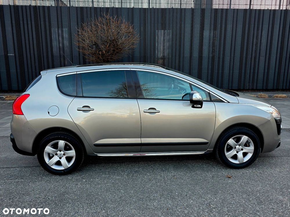 Peugeot 3008 HDi FAP 150 Platinum - 24