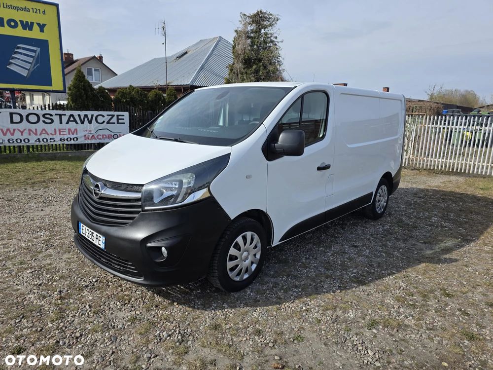 Opel Vivaro - 1