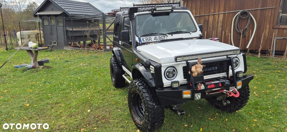 Suzuki Samurai - 1
