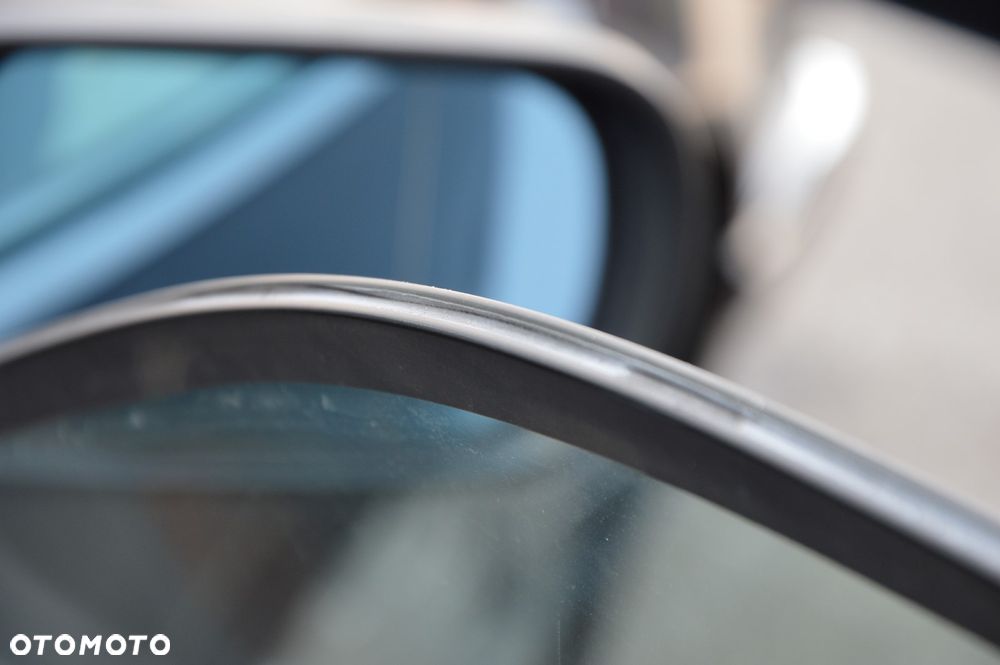 BMW Seria 7 740i - 16