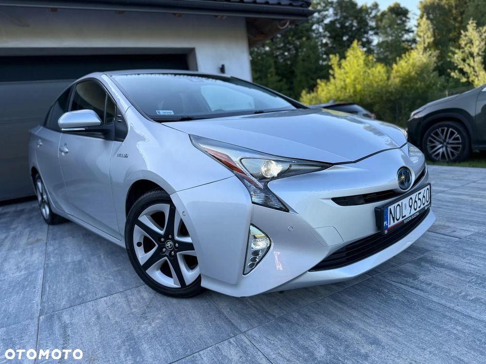 Toyota Prius 1.8 Hybrid Premium - 5