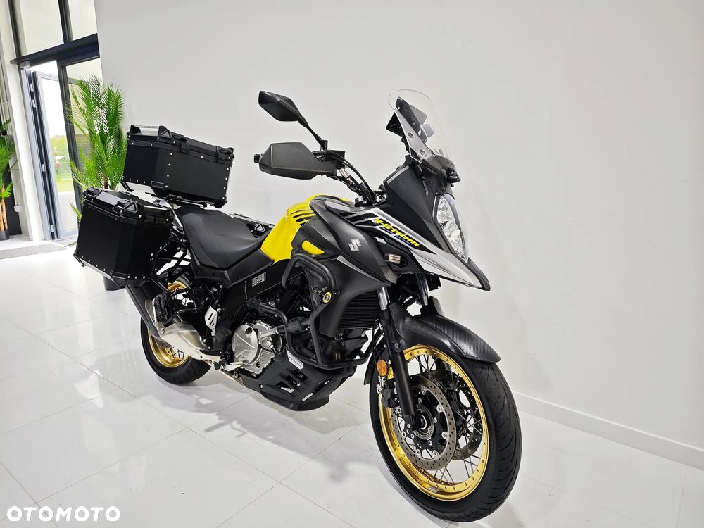 Suzuki V-STROM - 2