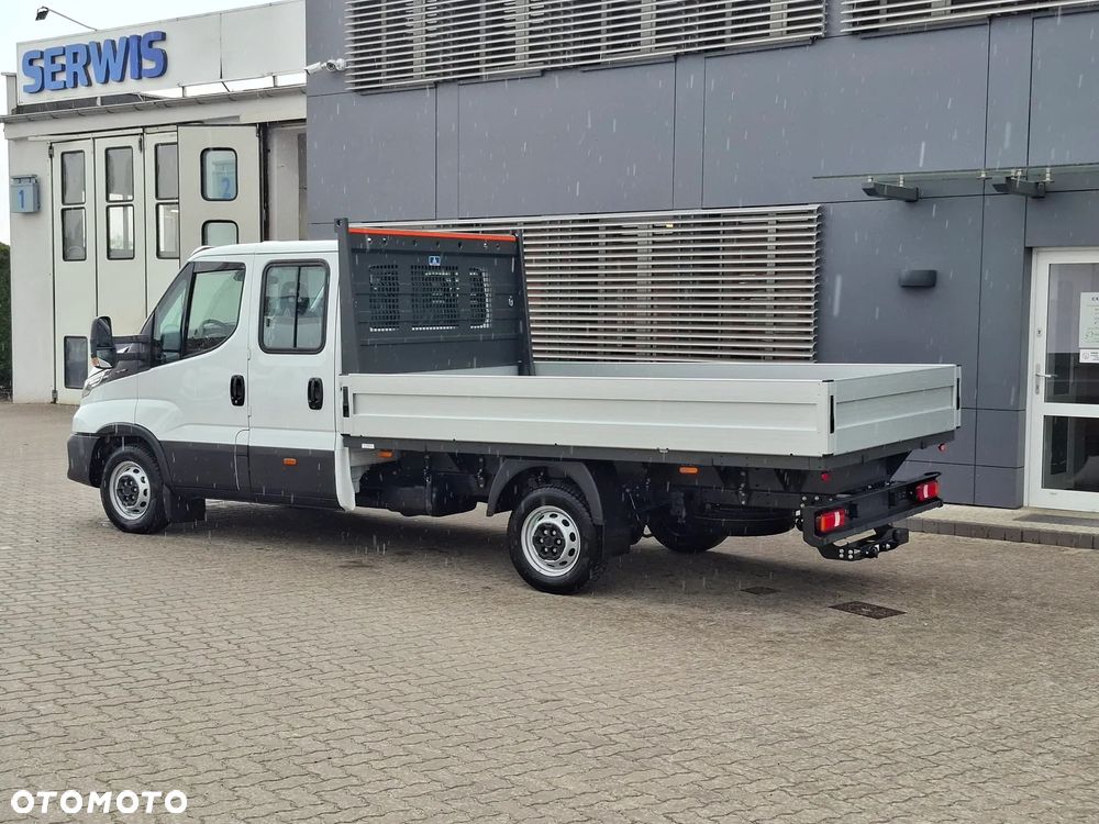 Iveco Daily 35S18HD, 7-osobowy, skrzyniowy - 4