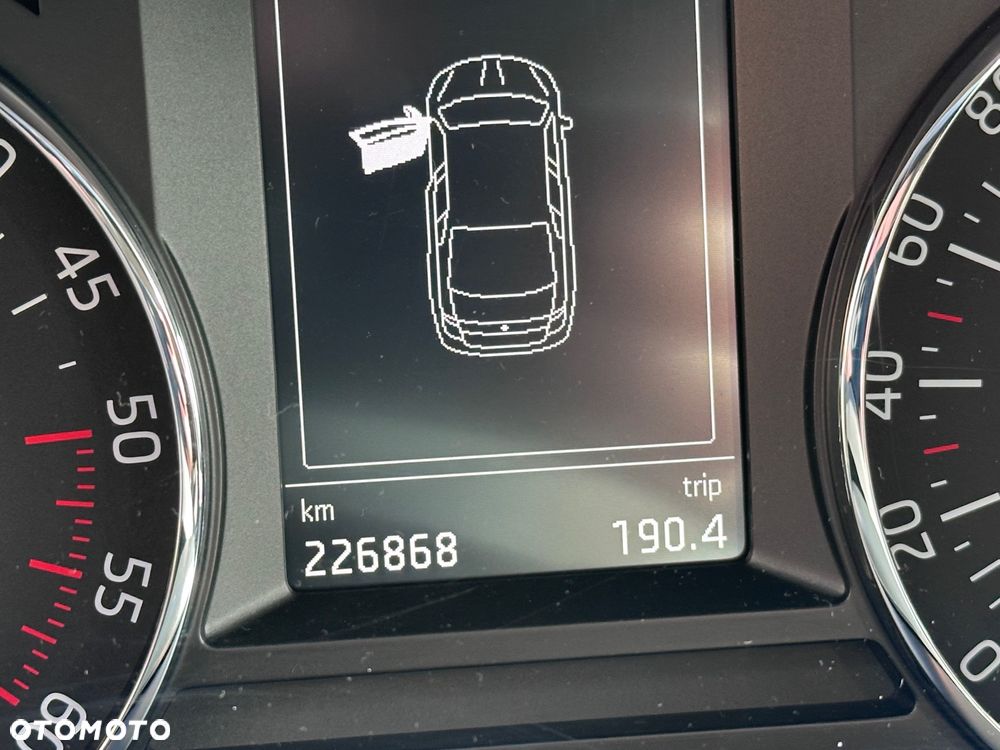 Skoda Octavia 1.6 TDI Ambition - 7