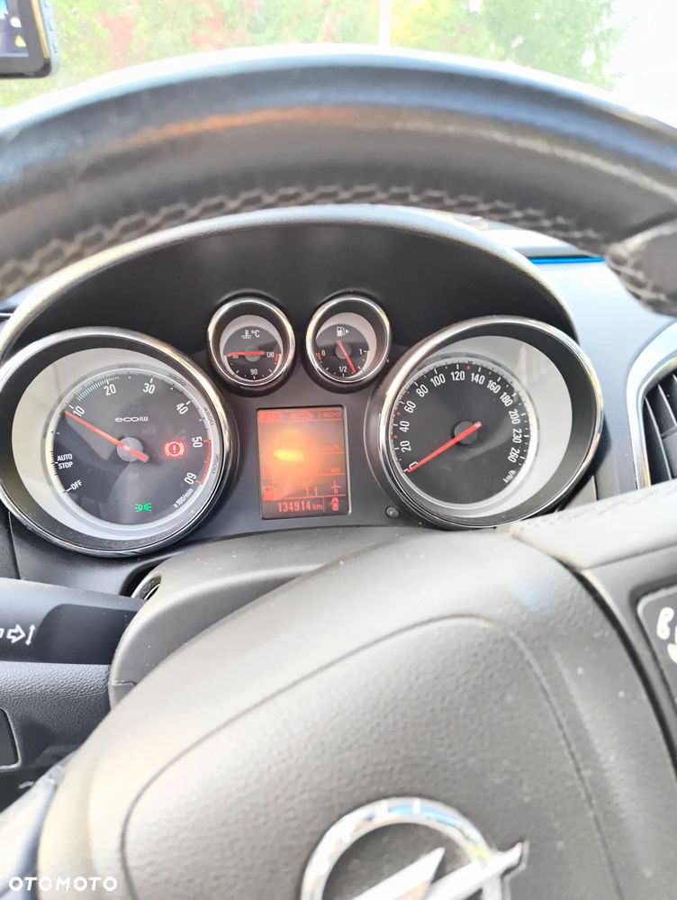 Opel Astra - 16