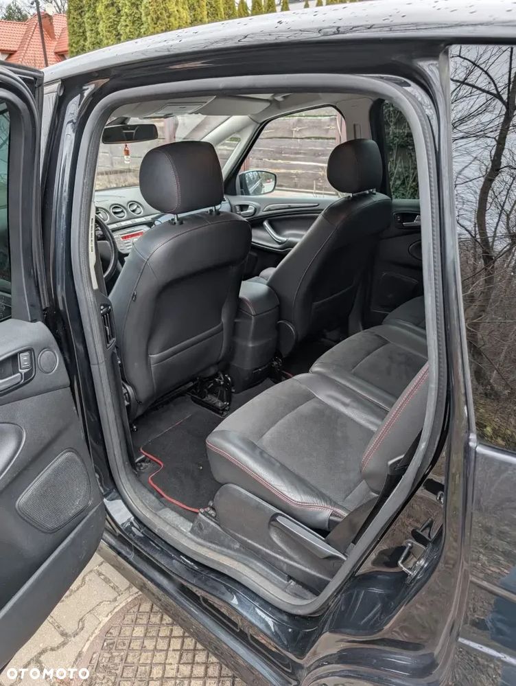 Ford S-Max 2.2 TDCi Titanium - 10