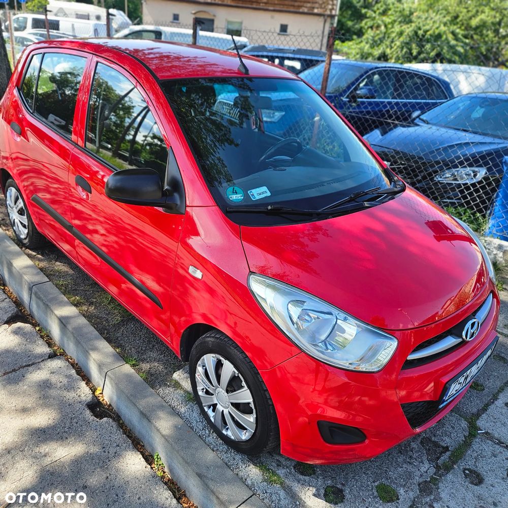 Hyundai i10 1.1 FIFA WM Edition - 13