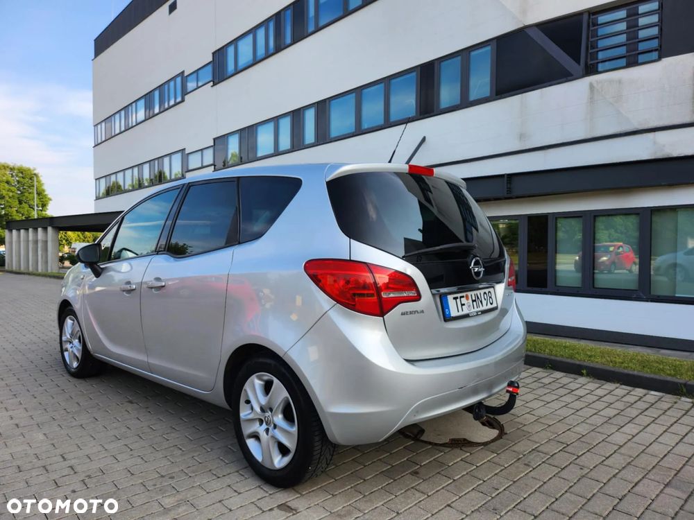 Opel Meriva - 9