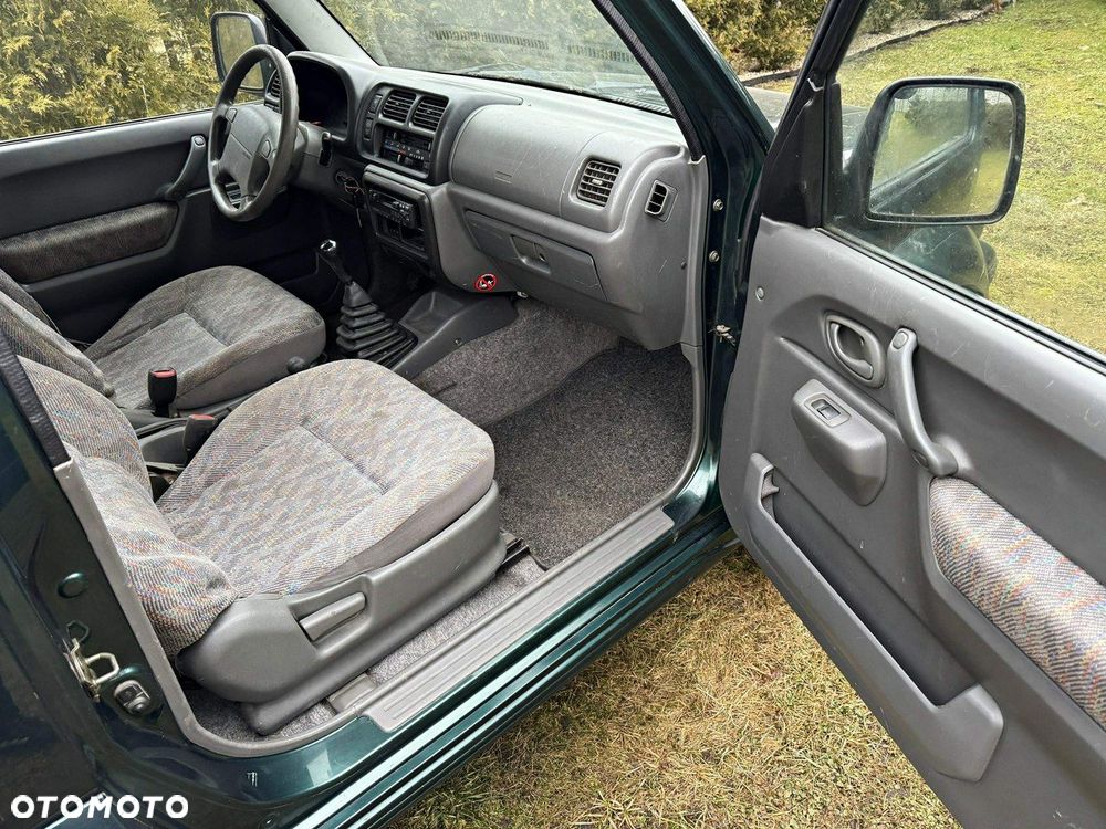 Suzuki Jimny 1.3 JLX - 14