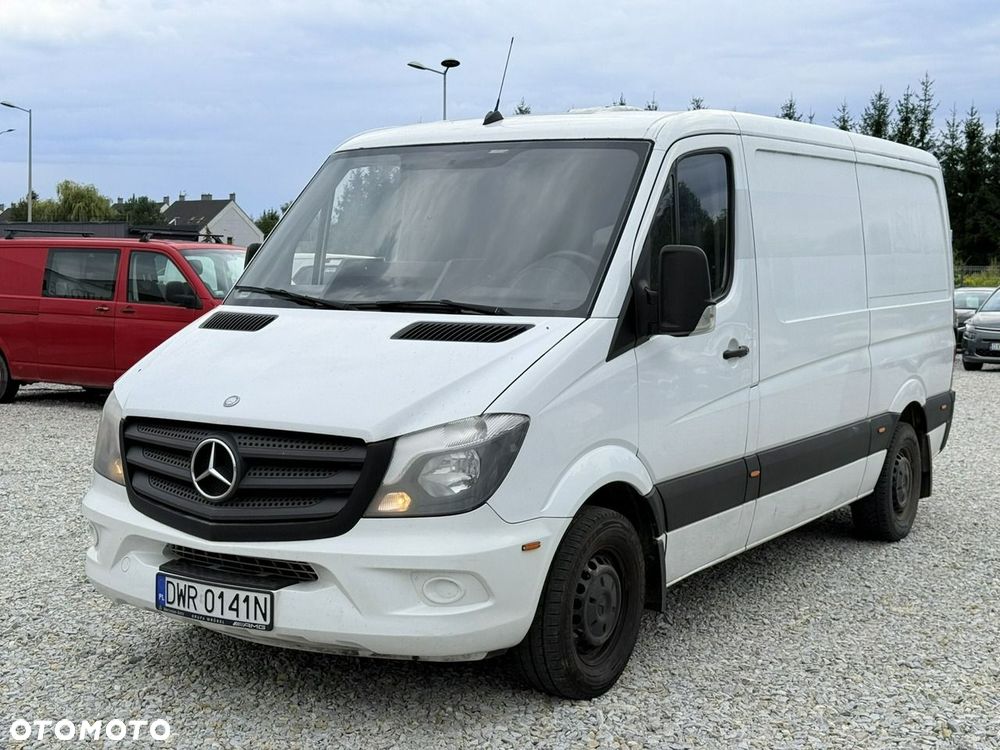 Mercedes-Benz Sprinter - 1