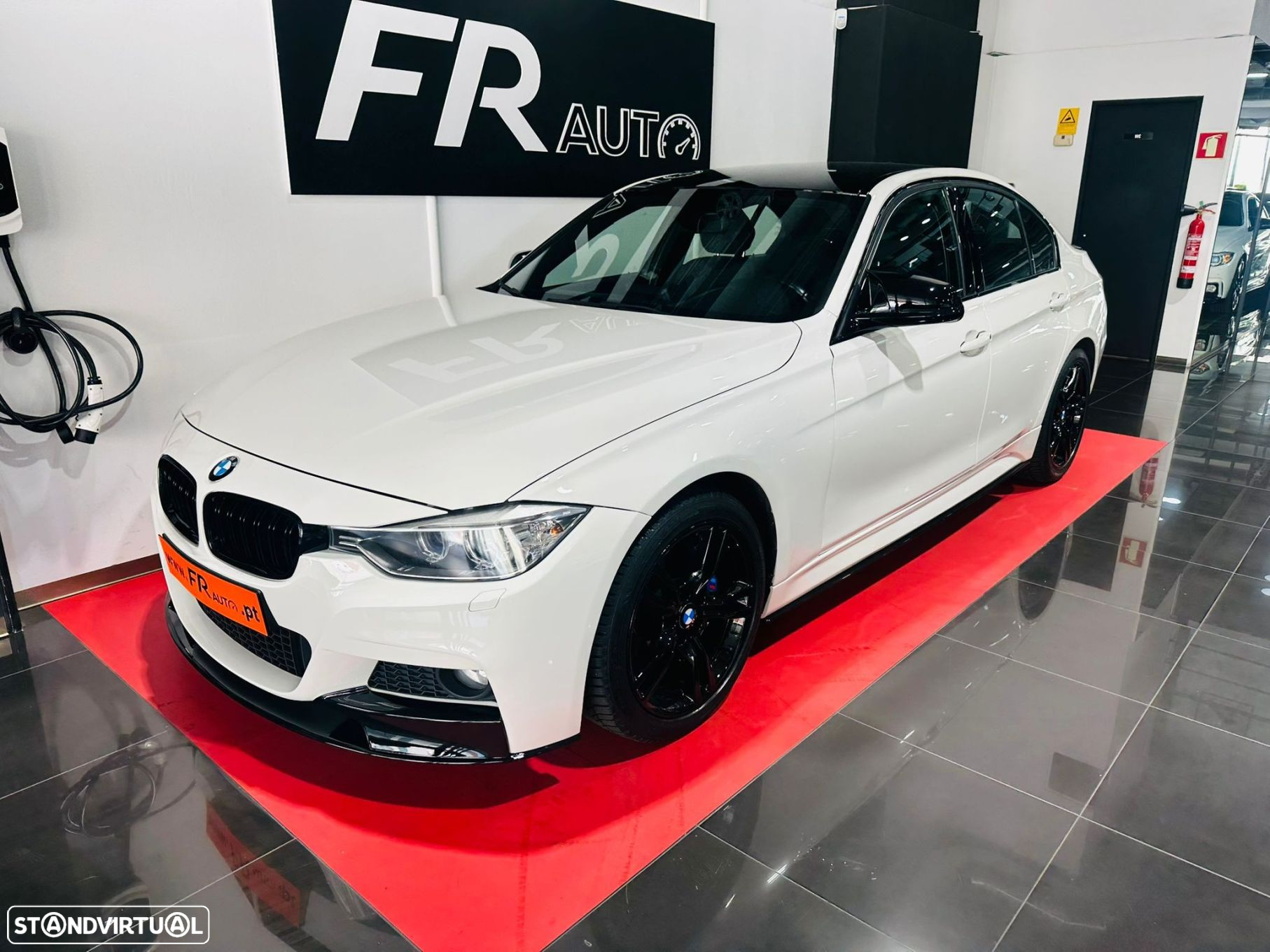 BMW 318 - 3