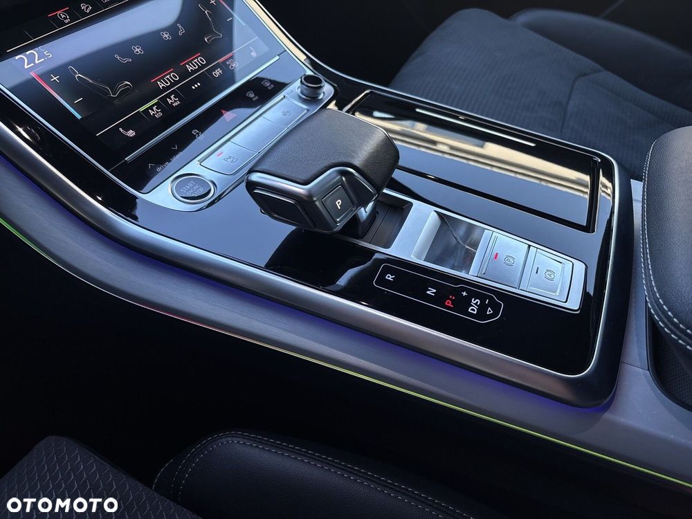 Audi Q7 - 19