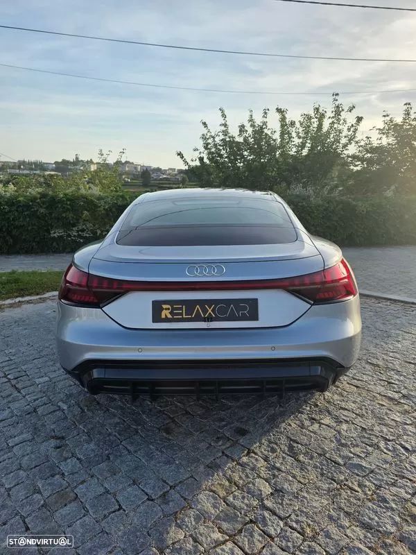 Audi e-tron GT quattro - 41