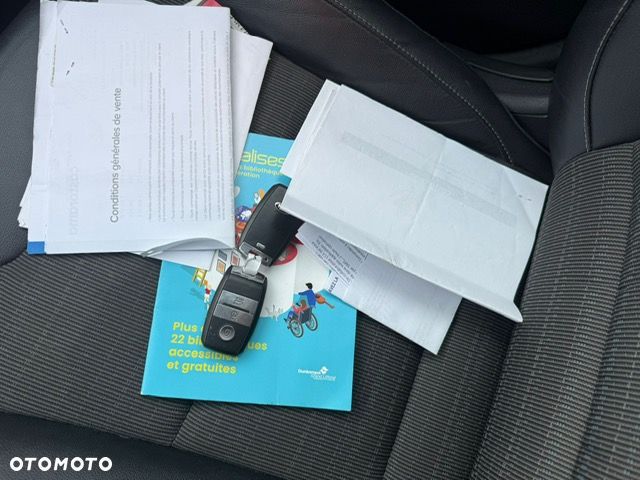 Kia Niro 1.6 GDI HEV 2WD OPF Spirit - 22