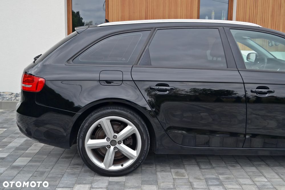 Audi A4 Avant - 9