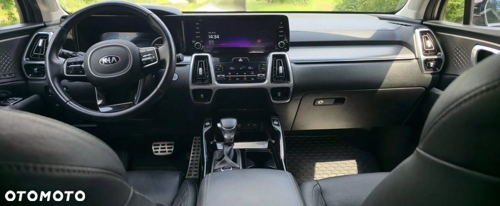 Kia Sorento - 26