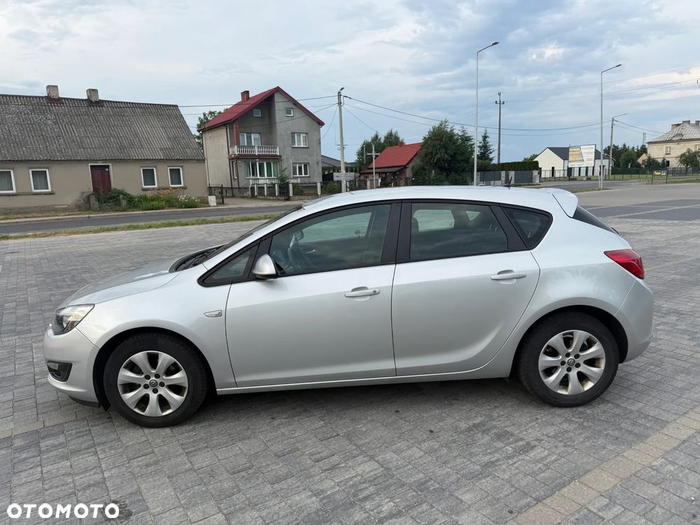Opel Astra - 5