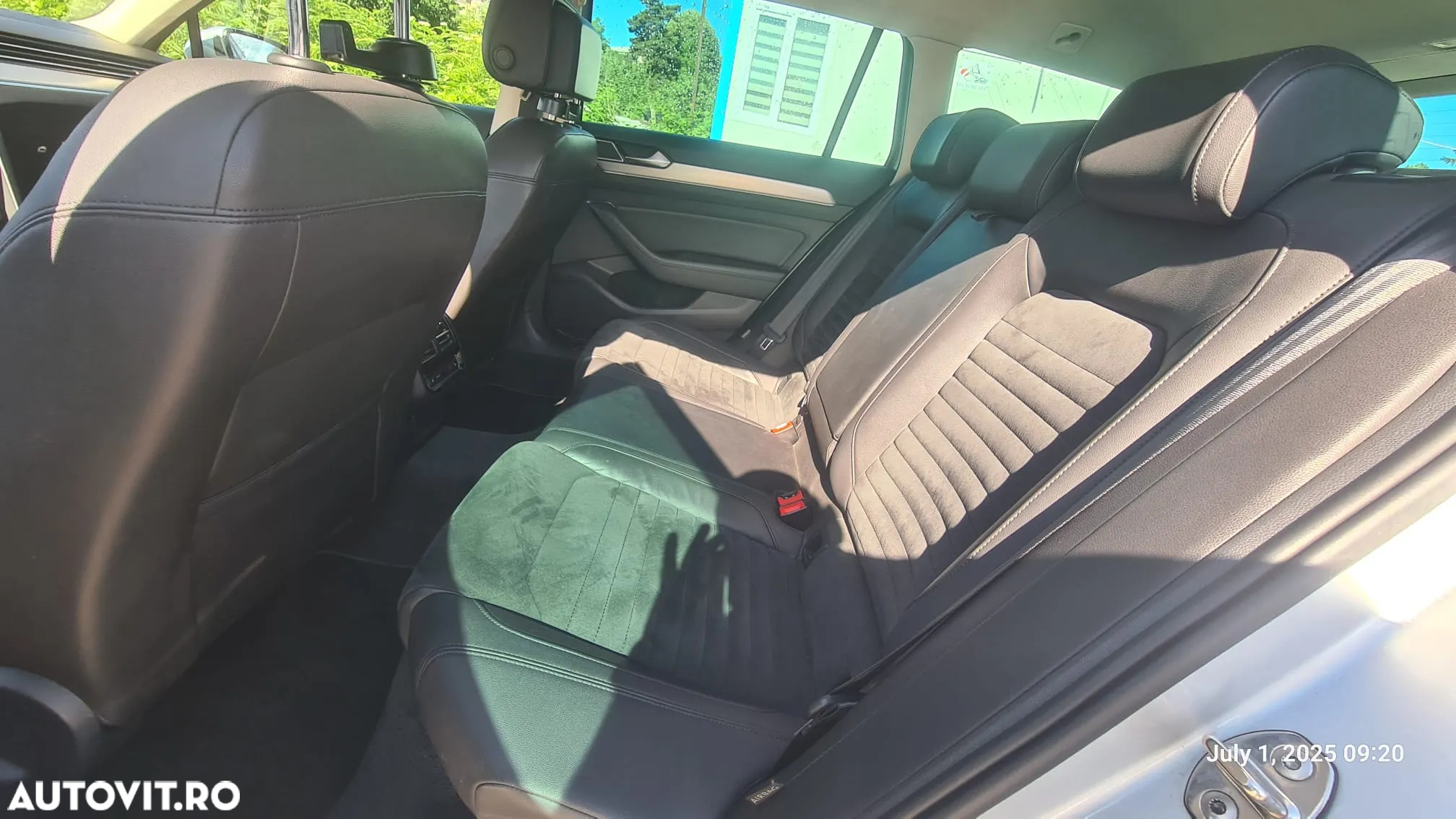 Volkswagen Passat Variant 2.0 BiTDI 4Mot DSG Highline - 15