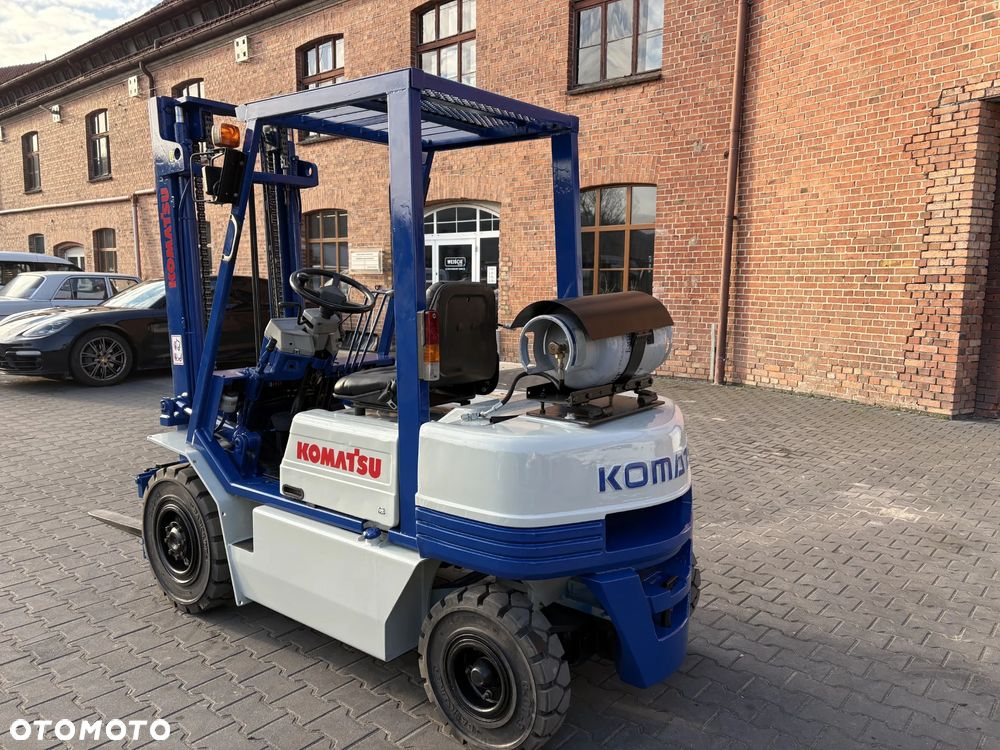 Komatsu FG20T-11E - 3