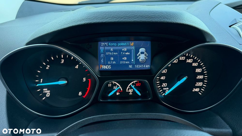 Ford Kuga 2.0 TDCi 4x4 Titanium - 28