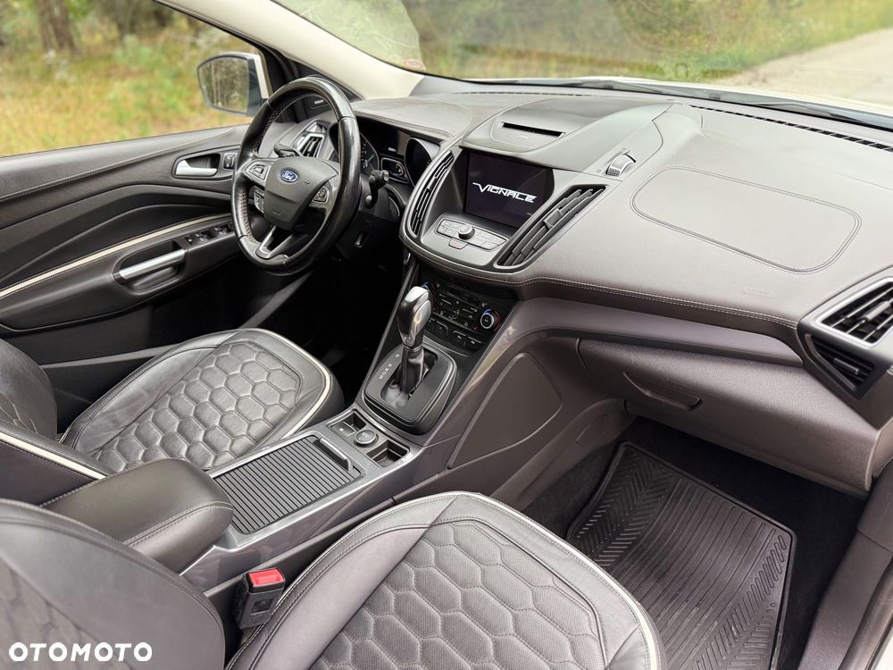 Ford Kuga 2.0 TDCi 4x4 Vignale - 16