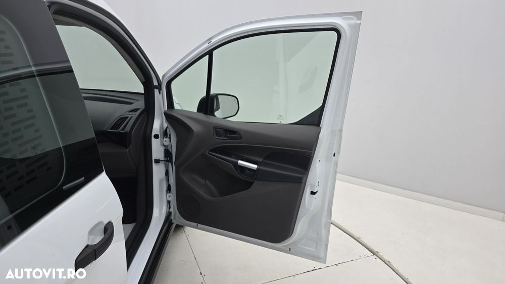 Ford Transit Connect - 18