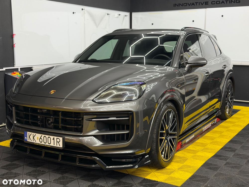 Porsche Cayenne S E-Hybrid PHEV - 4