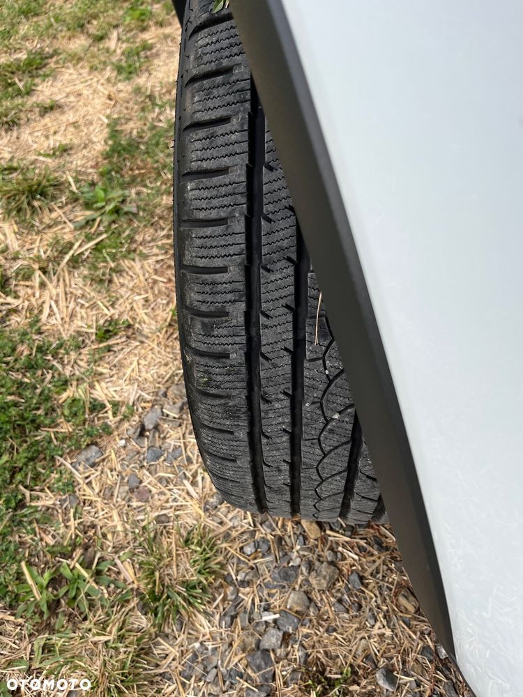 Ford Kuga 2.0 TDCi 4x4 Titanium - 13