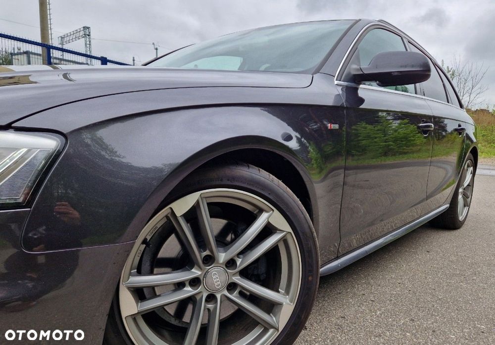 Audi A4 Avant 2.0 TDI DPF quattro S line Sportpaket - 14