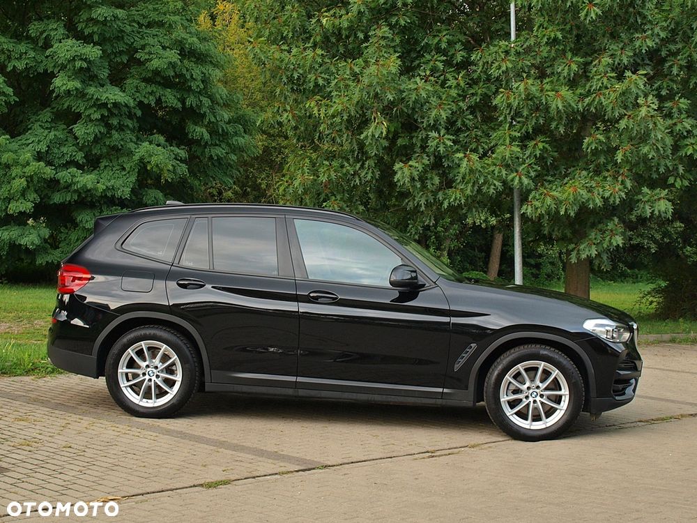 BMW X3 xDrive20i GPF Advantage sport - 8