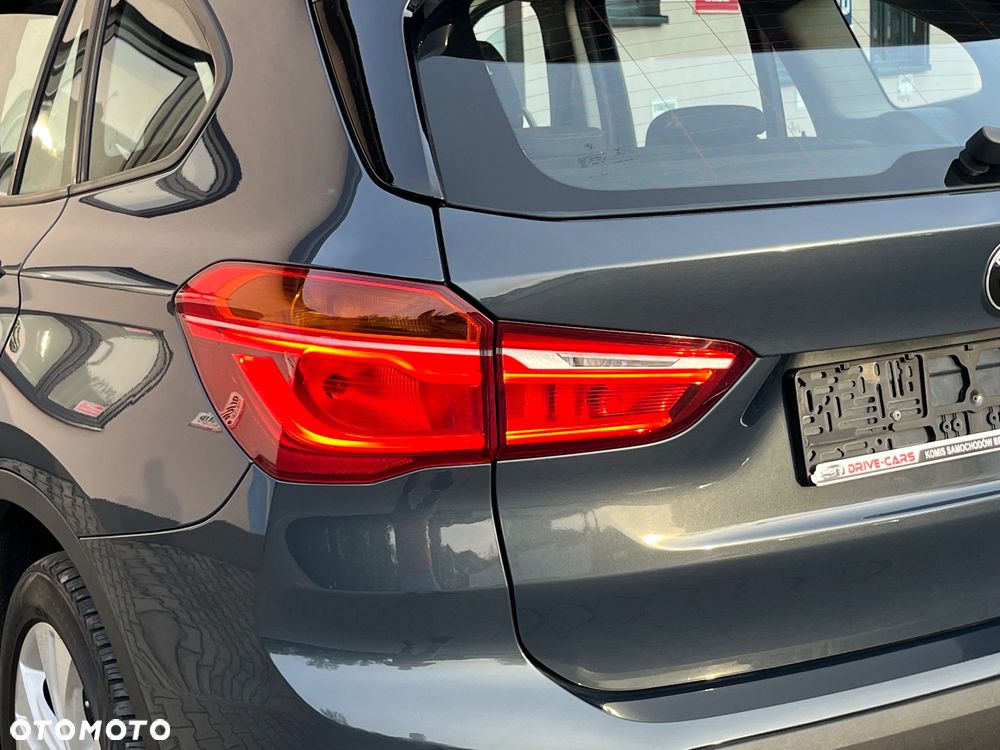 BMW X1 xDrive25d Sport Line - 29