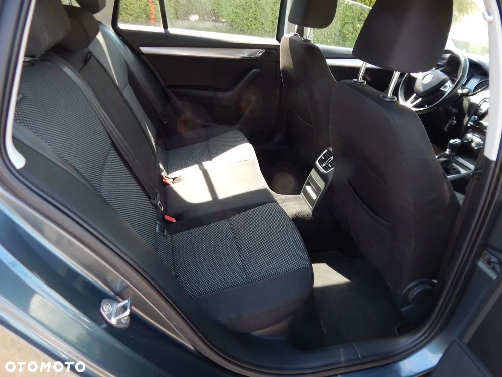 Skoda Octavia 1.6 TDI 4x4 Style - 13