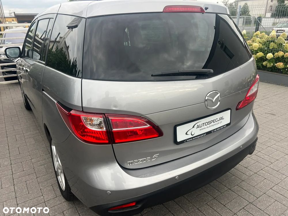 Mazda 5 - 6