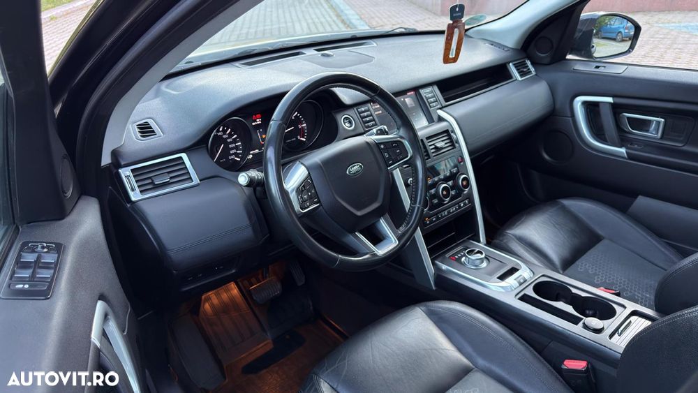 Land Rover Discovery Sport - 5