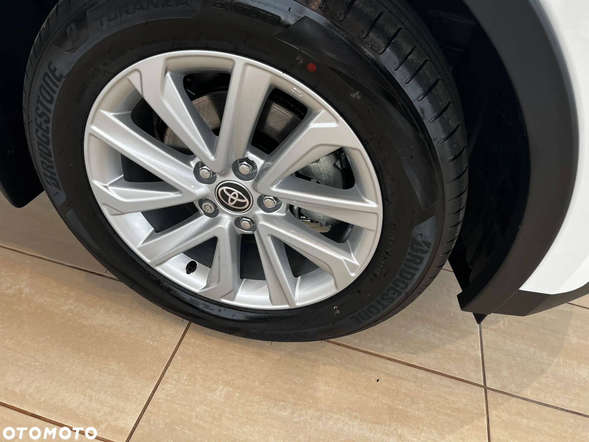 Toyota C-HR 1.8 Hybrid Comfort - 4