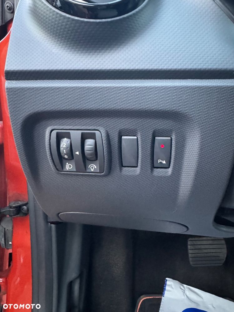 Renault Captur - 32