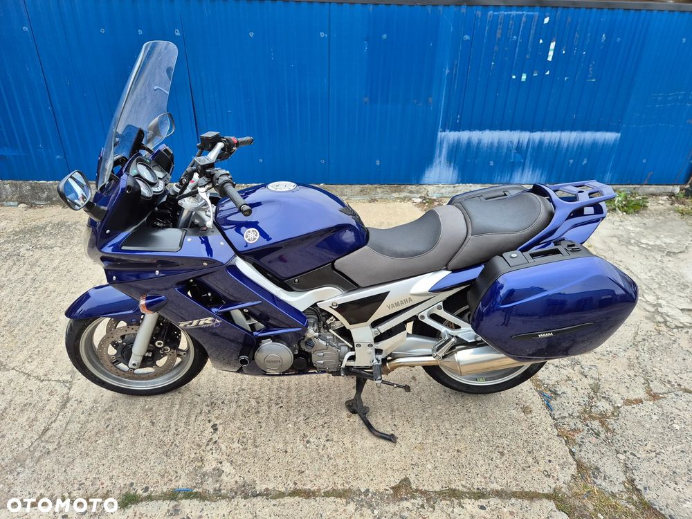 Yamaha FJR - 3