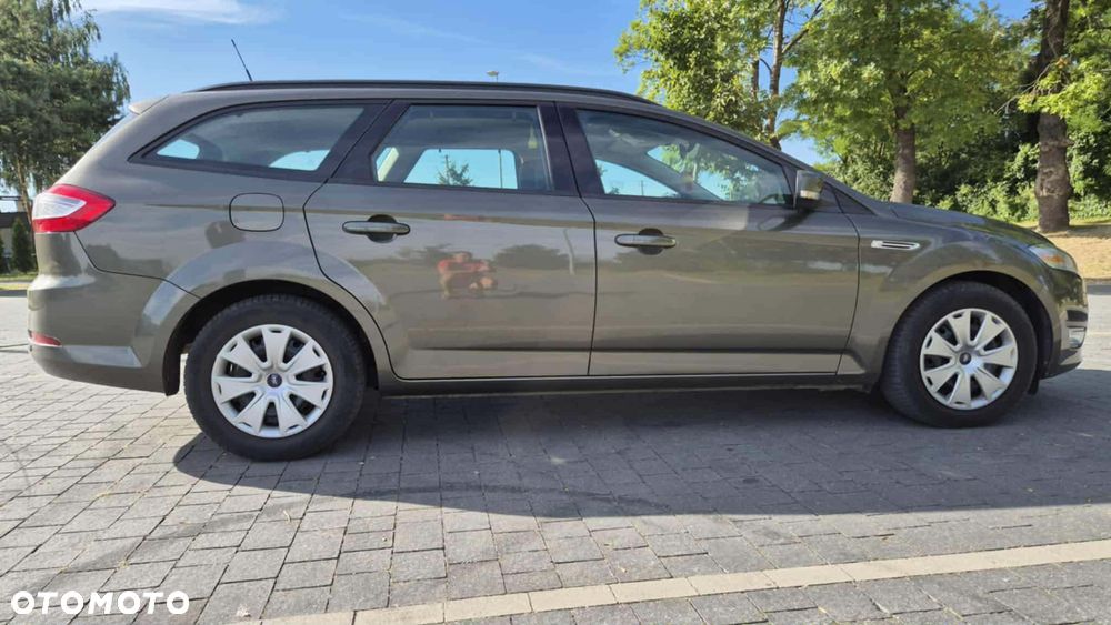 Ford Mondeo - 7