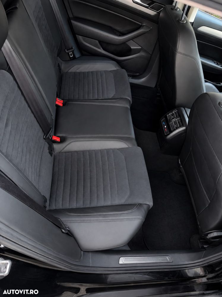 Volkswagen Passat 2.0 TDI SCR DSG Highline - 11