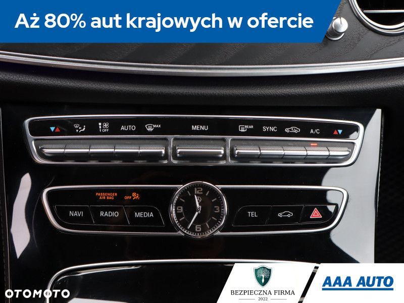 Mercedes-Benz Klasa E - 21