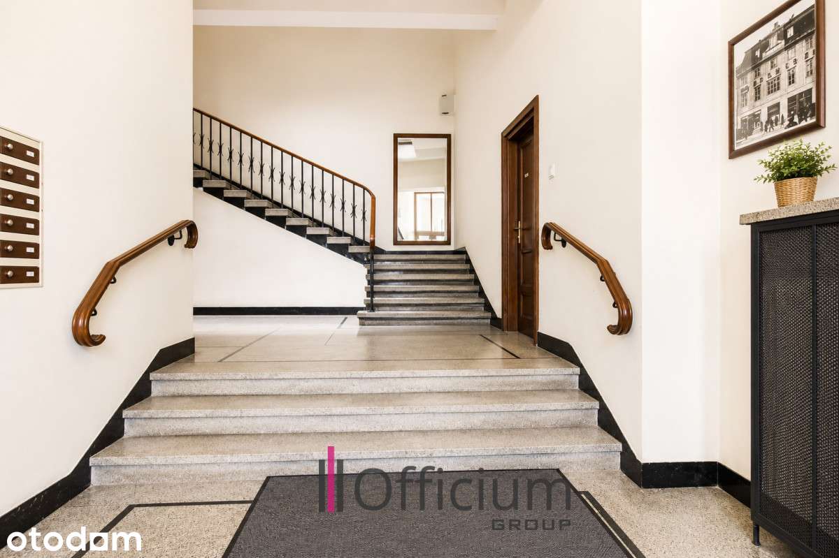 Nowy Świat / Warecka | Cicha kawalerka 32 m² | Po