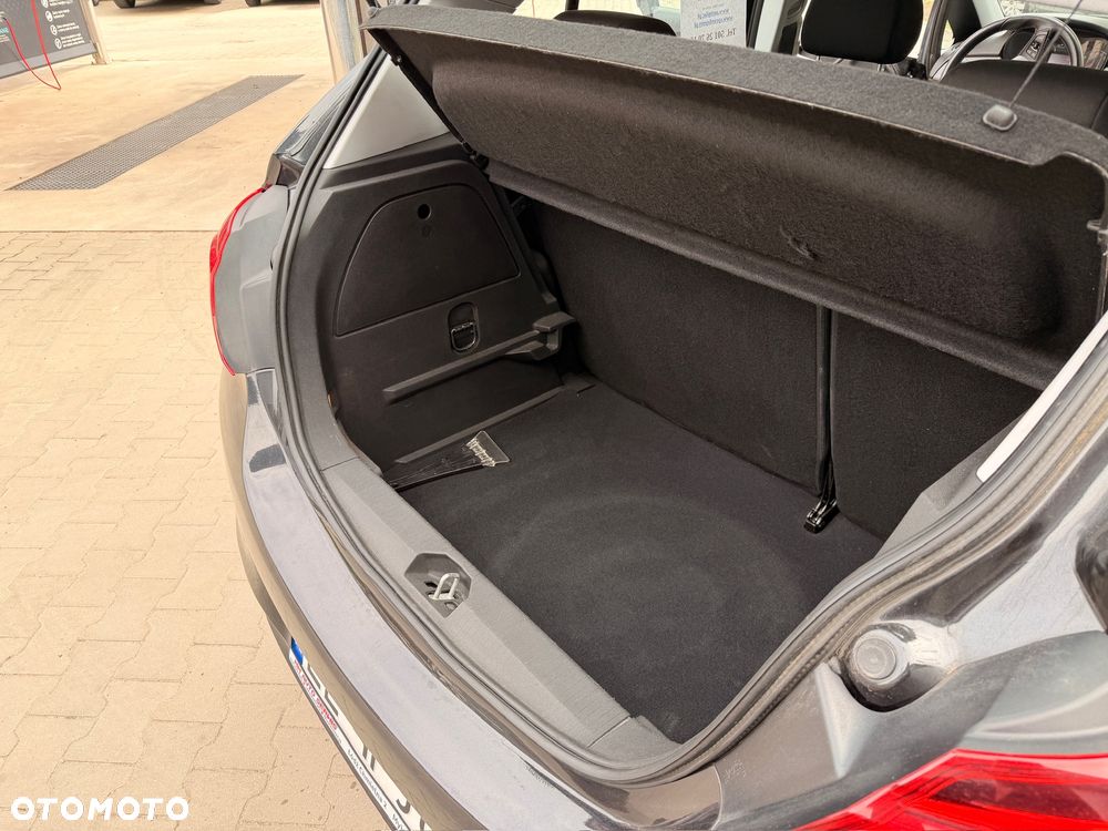 Opel Corsa - 35