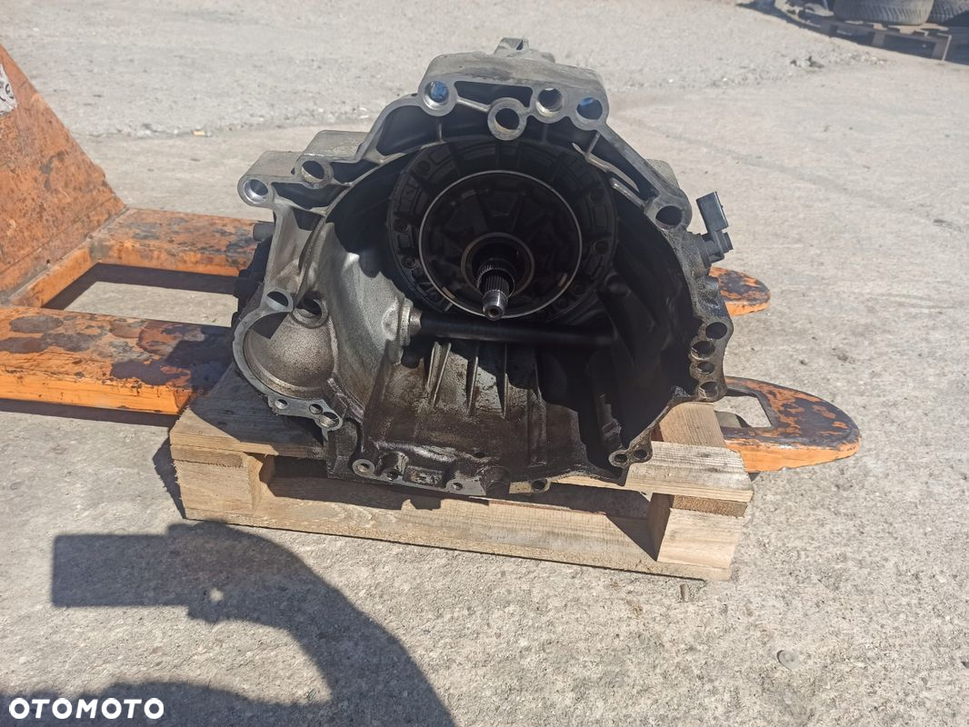 Skrzynia biegów automatyczna AUDI A6 C6 3.2FSI QUATTRO HNL HYR - 12