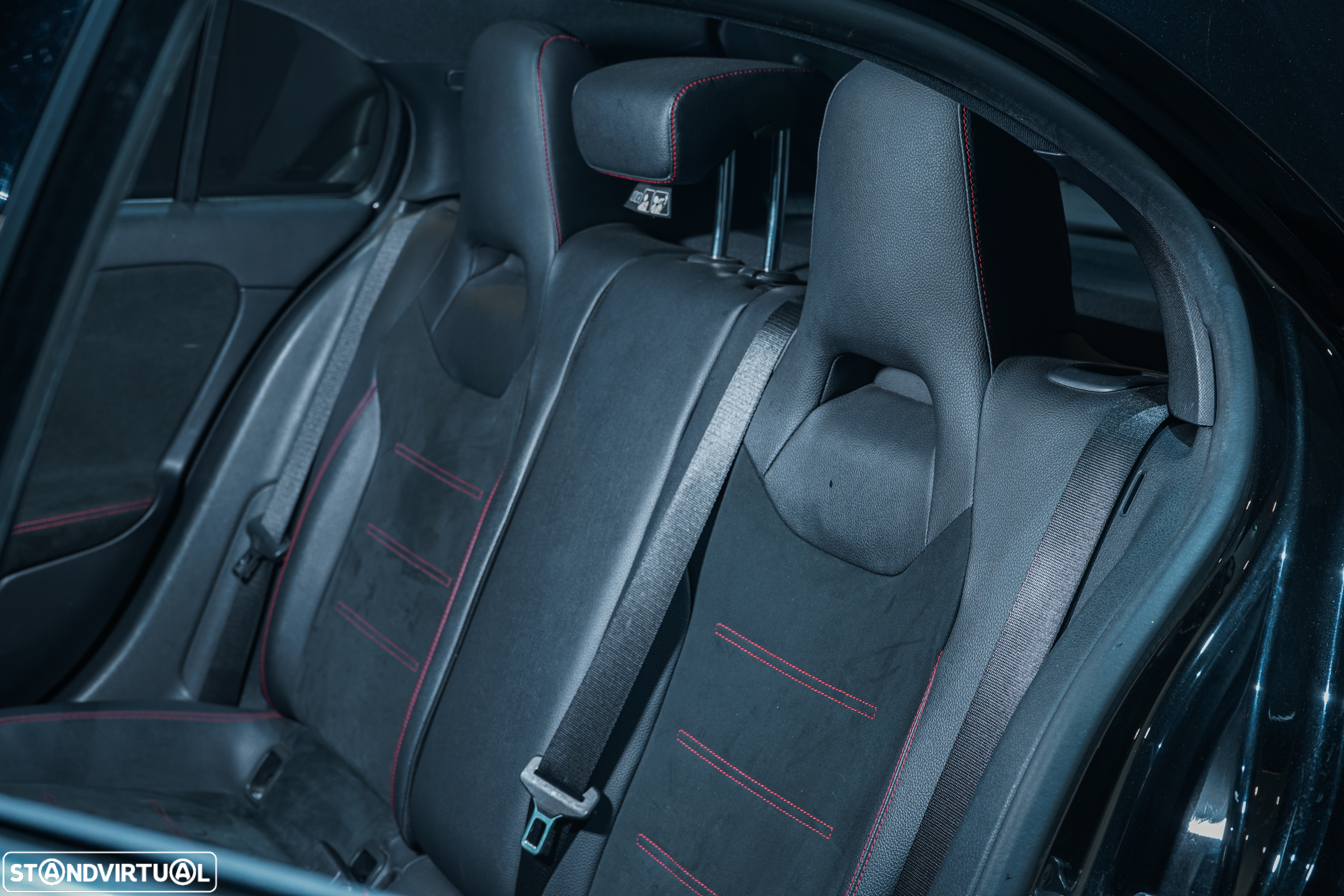 Mercedes-Benz A 180 d 7G-DCT AMG Line - 15