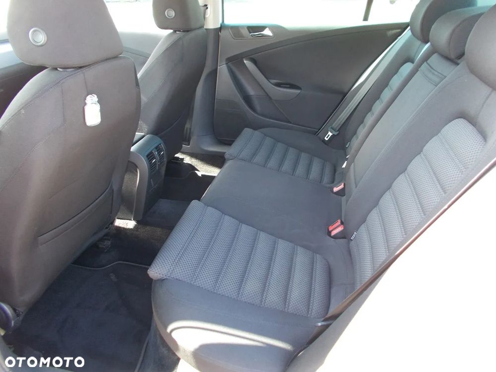 Volkswagen Passat 1.8 TSI Sportline Tiptr - 16